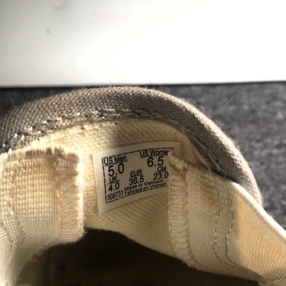 🛑 VANS Classic ➕ SNEAKERS Slip On SHOES Comfort Solid Dress Unisex 💸BUY NOW‼️ - Picture 11 of 16